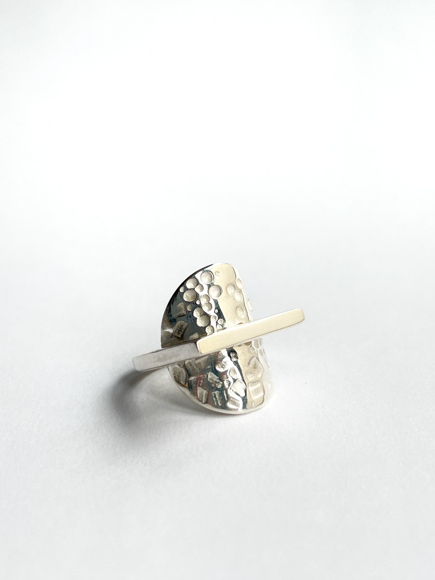 Contrast Ring